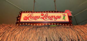 Luau Lounge sign